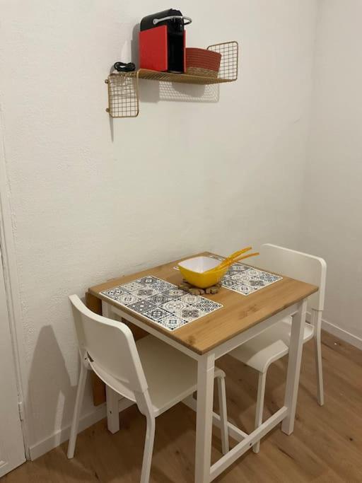 Appartement Hyper Centre Climatise Салон дьо Прованс Екстериор снимка